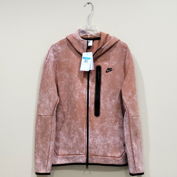 nike tech taupe haze